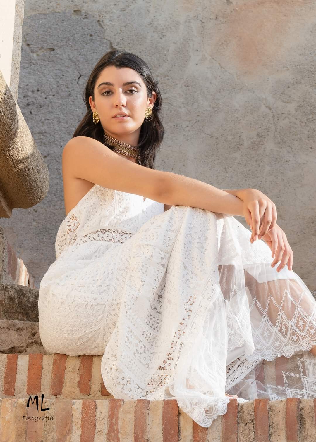 Pendientes relieve dorado