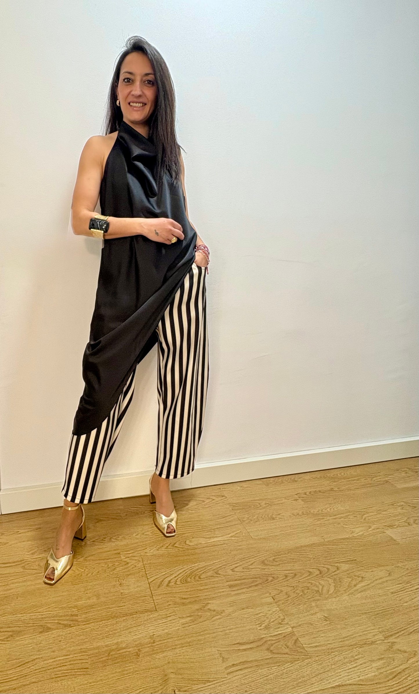 TOP SEDA black