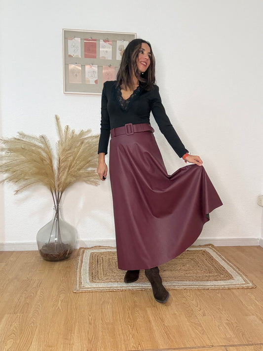 FALDA BURGUNDY ESSENCE