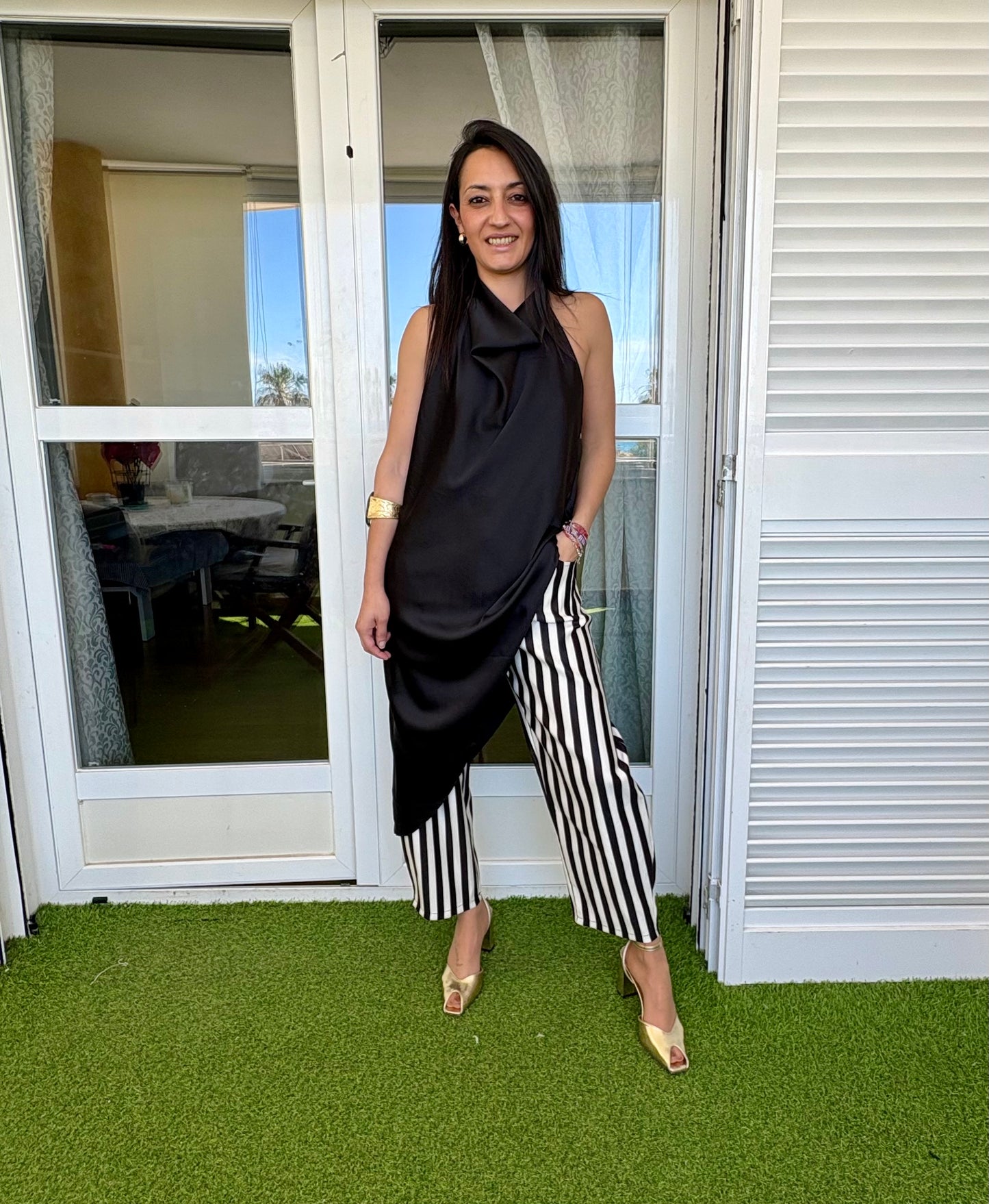 TOP SEDA black
