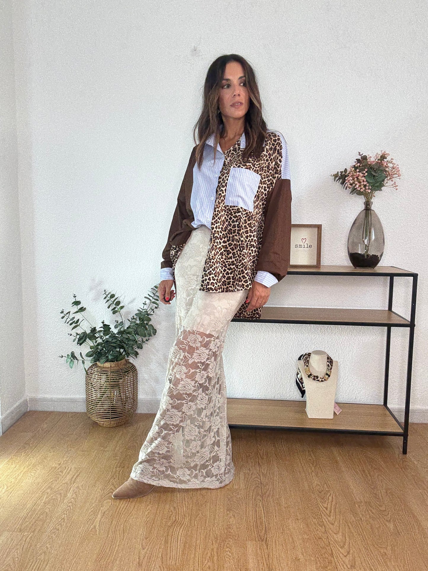 FALDA ENCAJE broderie beige