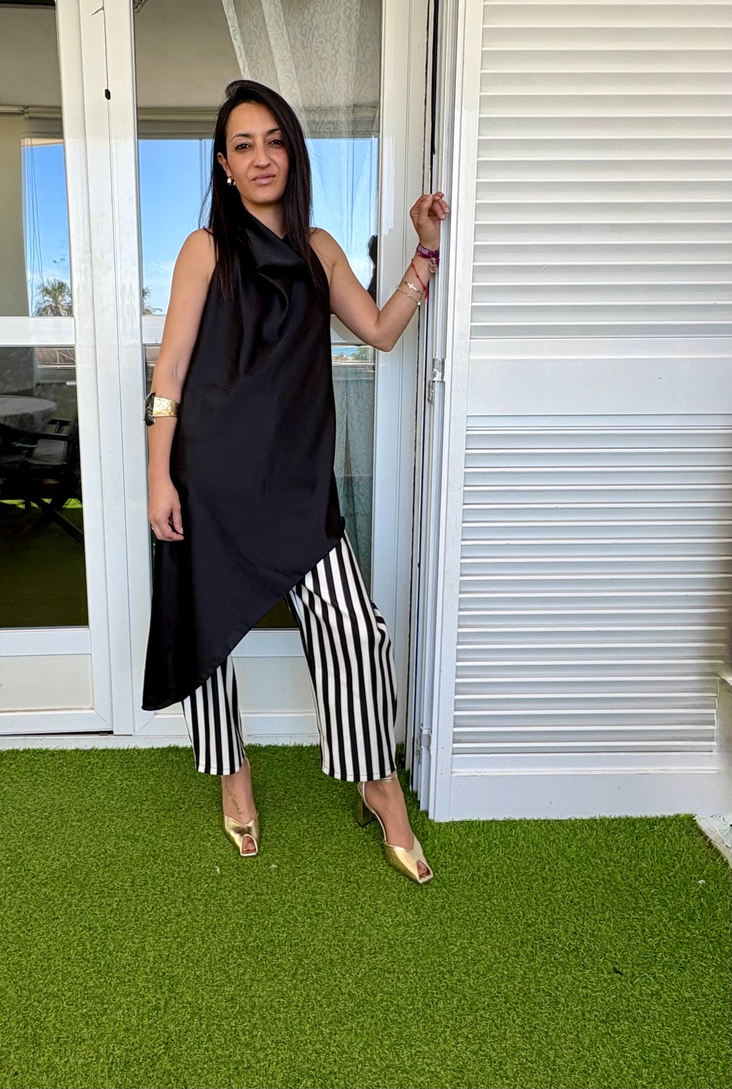 TOP SEDA black