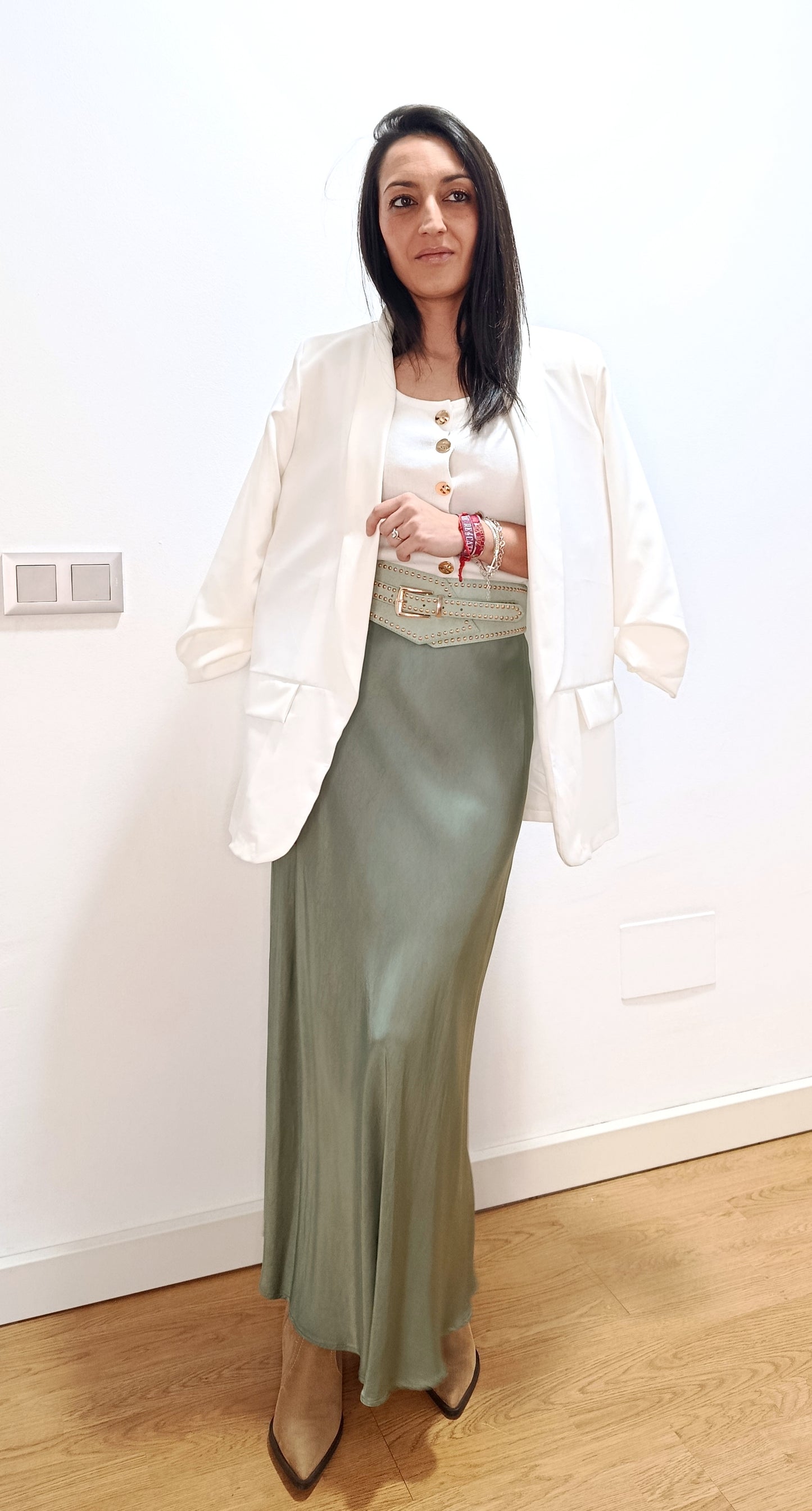 CINTURON TACHAS MINT